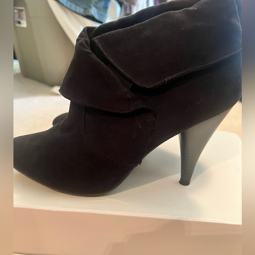 Never worn Black booties